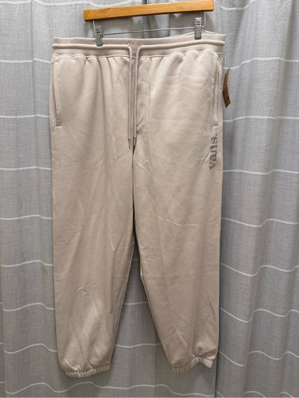 Vans Men's Light Beige Drawstring Jogger Sweatpants